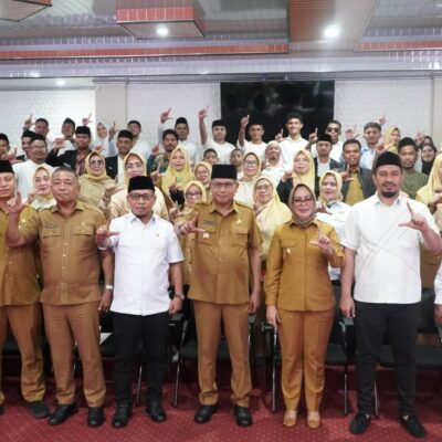 Wali Kota Lepas Duta Qasidah Kota Ambon Ikut Festival Seni Budaya Islami Tingkat Provinsi