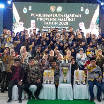 Ambon Juara Umum Duta Qasidah Maluku 2025