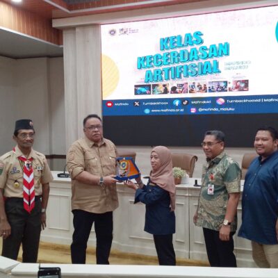 Pemkot Ambon Buka Kelas“AI Goes to School”