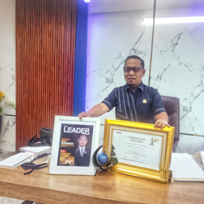 Indonesia Golden Awards 2026: Ketua DPRD – Morits Tamaela Sabet Dua Penghargaan, Bukti Sinergi Ambon Berhasil
