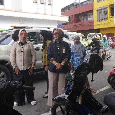 Dari Jalanan Ambon, Wawali Ambon Sentuh Hati Warga Usai Idul Fitri