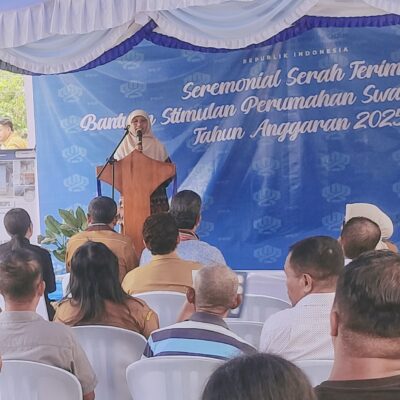 Serahkan BSPS di Hative Kecil, Uluputty Soroti Data dan Kebutuhan Perumahan Maluku