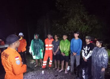 13 Pendaki Dievakuasi: Alami Hipotermia, Sesak Nafas, dan Cedera