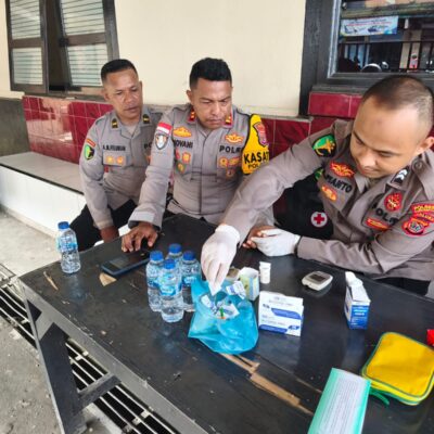 Jaga Kesehatan dan Disiplin, Sidokkes Polresta Ambon Periksa Personel Polsek KPYS