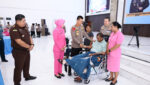Rangkaian Hari Bhayangkara ke‑80: Kapolda Maluku Hadirkan Layanan Kesehatan Gratis bagi 3.835 Warga