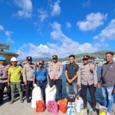 Polsek KPYS Ambon Sita 305 Liter Sopi di KM Sabuk Nusantara 87