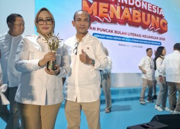 Pemkot Ambon Raih Penghargaan Financial Literacy Award 2026 dari OJK RI